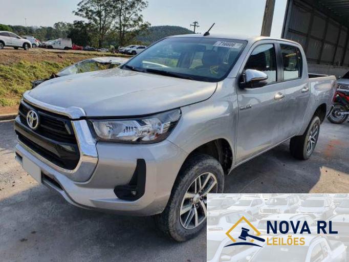 TOYOTA HILUX CD 21/21