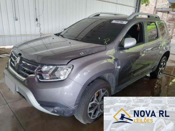 RENAULT DUSTER 21/21