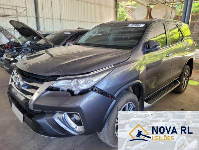 TOYOTA HILUX SW4 18/19