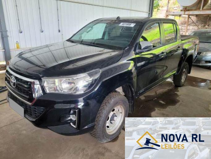 TOYOTA HILUX CD 19/19