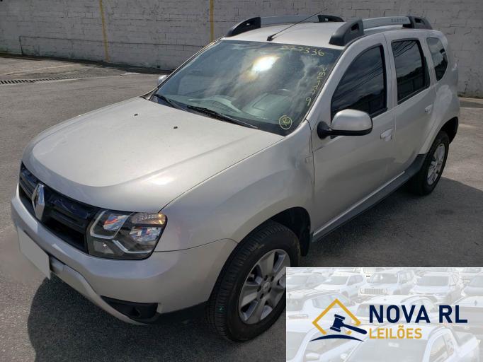 RENAULT DUSTER 19/19