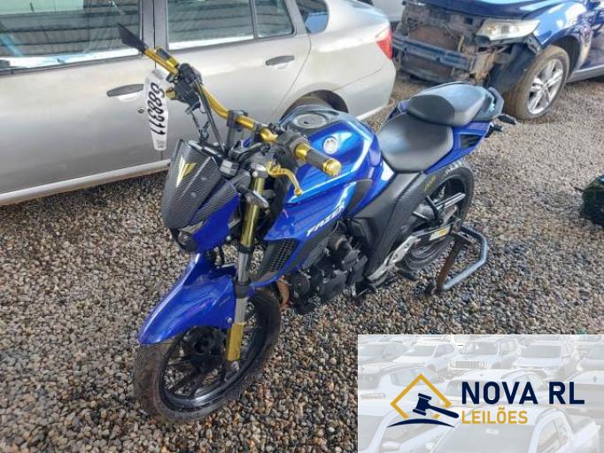 YAMAHA FZ25 FAZER 21/21